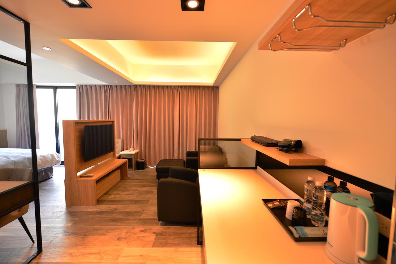 Sky Square Business Travel Hotel Magong Buitenkant foto